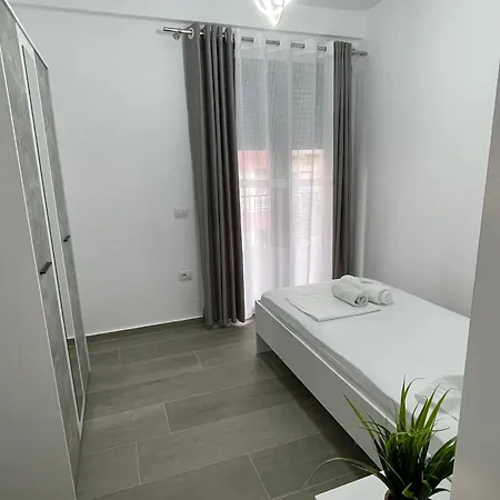 アパート Modern In Vlorë